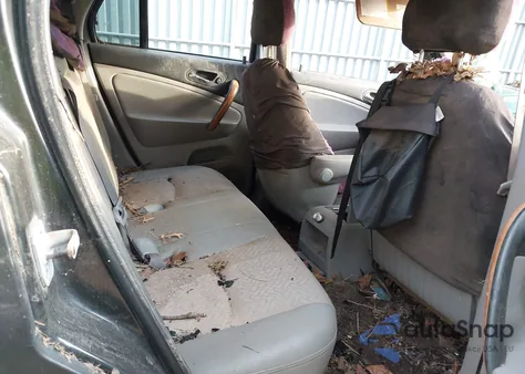 2006 Saturn Vue V6 z USA, uszkodzony, nr VIN 5GZCZ53426S889054